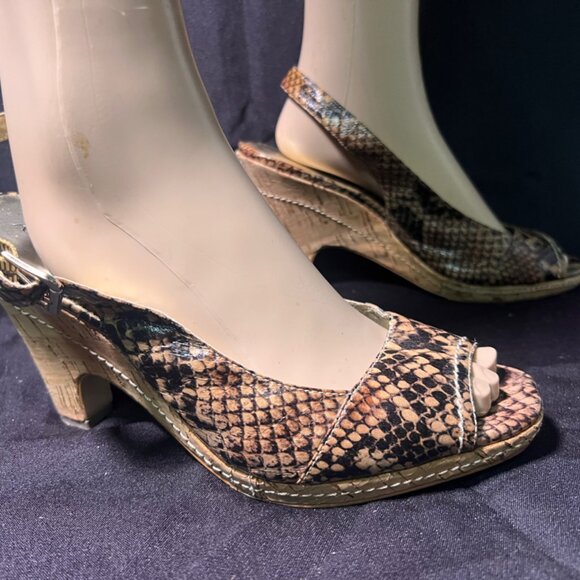 ANNE KLEIN 4"‎ Gold Scale Print Slingback Shoes  Size 10 M - Picture 3 of 10